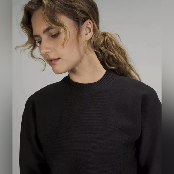 Lululemon All Around Crewneck Pullover Sweater in Black - Picture 3 of 12